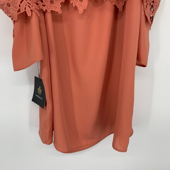 Fortune & Ivy Top Clarabeth Cold Shoulder Blouse Embroidered NWT - Picture 10 of 10